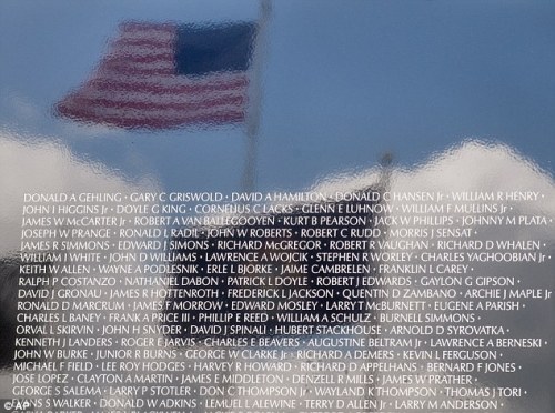 article-0-1497D962000005DC-716_634x472