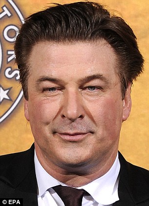 article-0-0F152C9F00000578-921_306x423